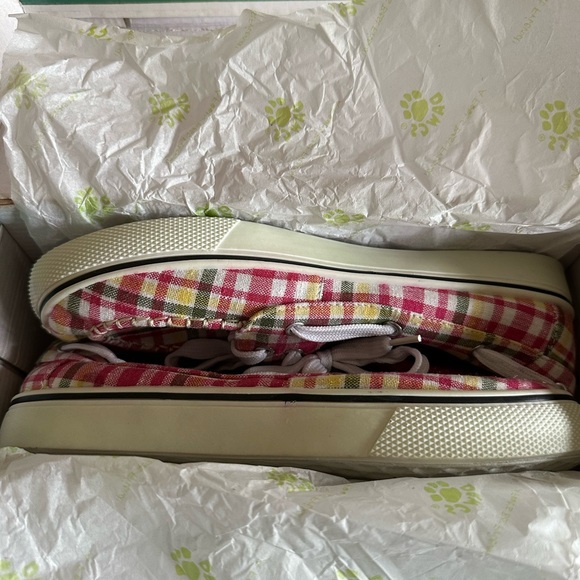 NWT Women’s Kayman Boat Shoes - Picture 9 of 13